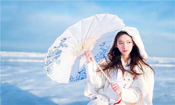 建始试管代怀生子多少钱一个？助孕之路的费用分析与方案选择